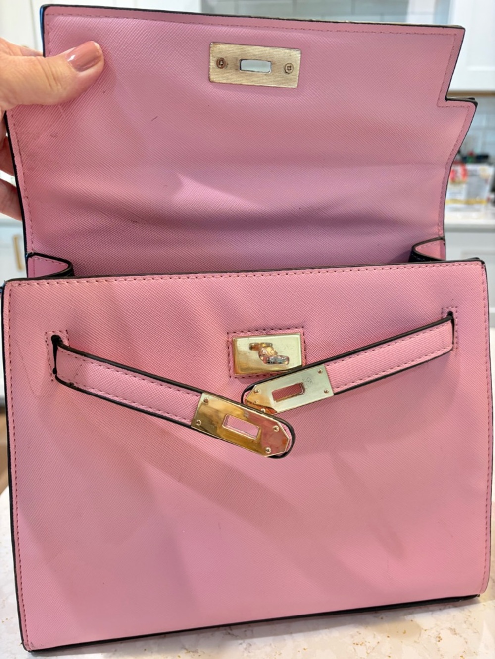 Faux Leather Kelly Style Pink Satchel Turnlock Handbag - Picture 3 of 12